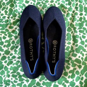 Rothy’s flat navy blue